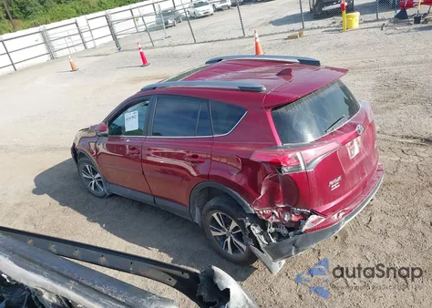 2018 Toyota Rav4 Xle из США, поврежденный, VIN 2T3RFREV3JW751024